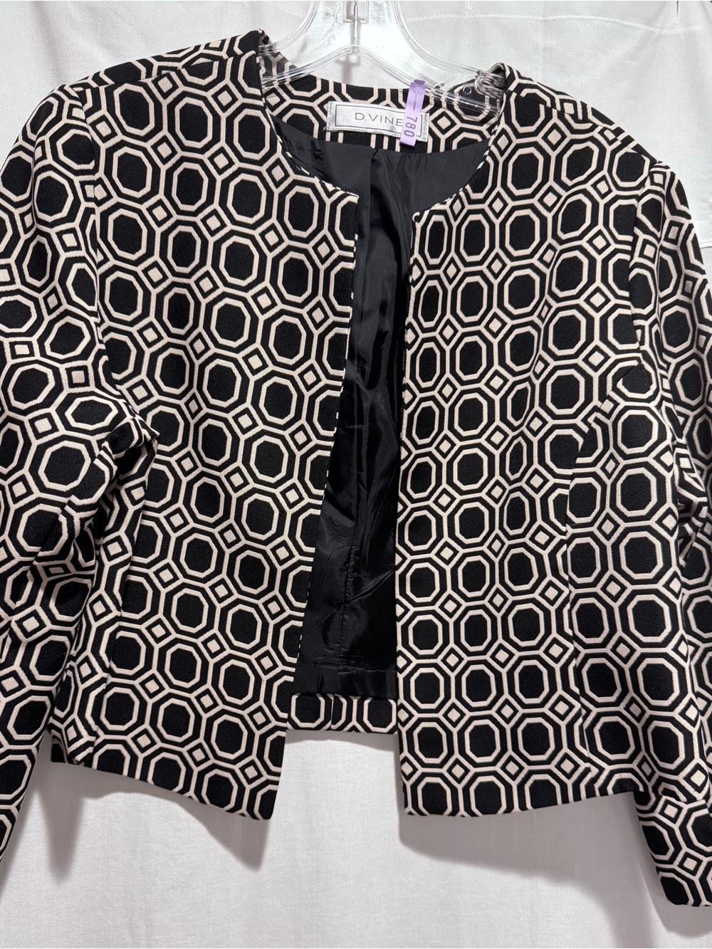 Devine Black & Cream Geometric Cropped Jacket